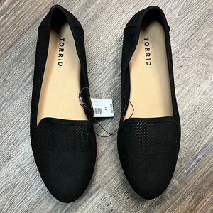 *NEW* Torrid black perforated loafer black slip on shoe size 9.5 WW